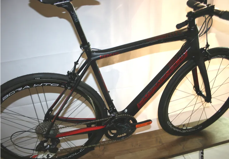Tifosi Mons Campagnolo Medium - Black/Red-9